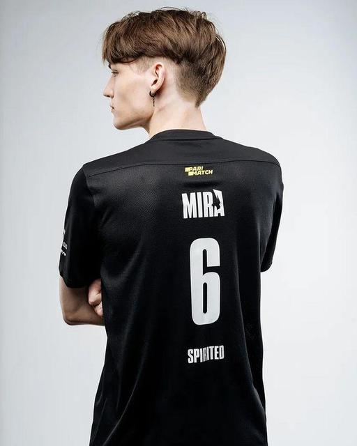 湖北移动推出AI家主机助力智能家居时代