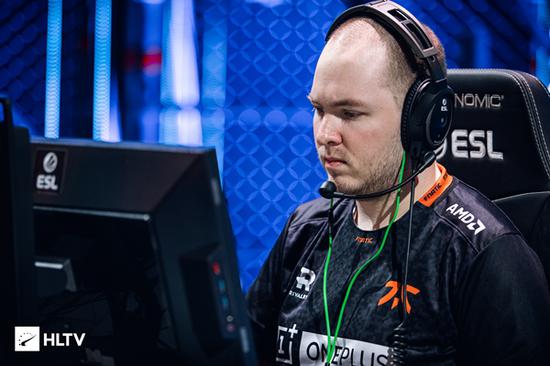 无畏契约手游返场套装全面盘点